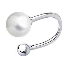 Моносерьга из серебра с жемчугом (синт.)