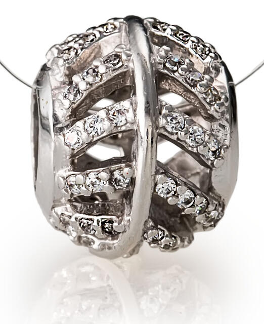 Подвеска-шарм из серебра с фианитами