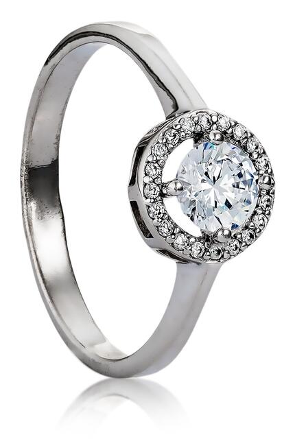 Кольцо помолвочное из серебра с фианитами