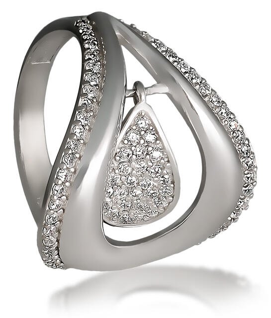 Кольцо из серебра с фианитами