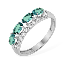 Кольцо из серебра с фианитами