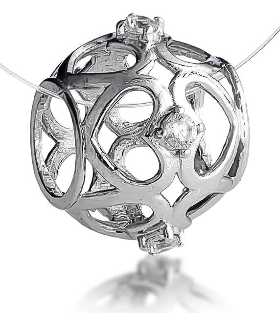 Подвеска-шарм из серебра с фианитами