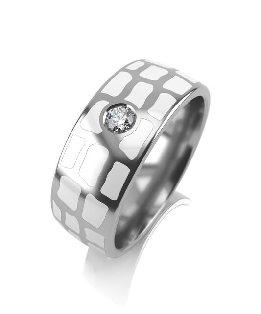 Кольцо из серебра с фианитом