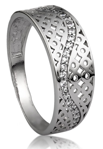 Кольцо из серебра с фианитами